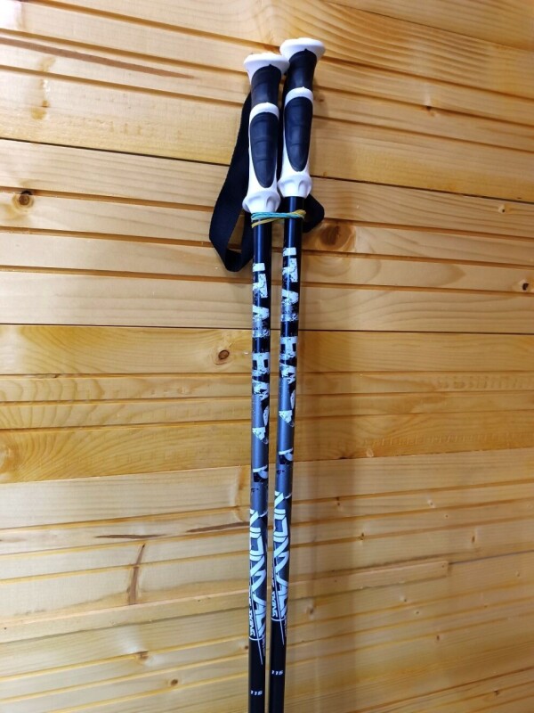 NOVÉ PALICE ITALBASTONI NOMAD BLACK-WHITE 115CM